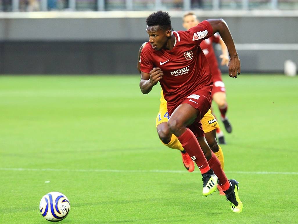 梅斯队客场晋级,加强了欧战资格机会 梅斯队客场晋级,加强了欧战资格机会