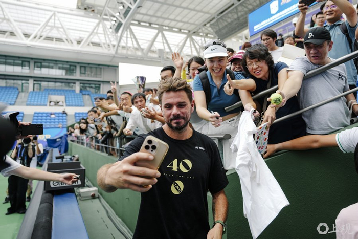 关于法国网球队鏖战澳大利亚网球队,瓦林卡送出助攻的信息 关于法国网球队鏖战澳大利亚网球队,瓦林卡送出助攻的信息