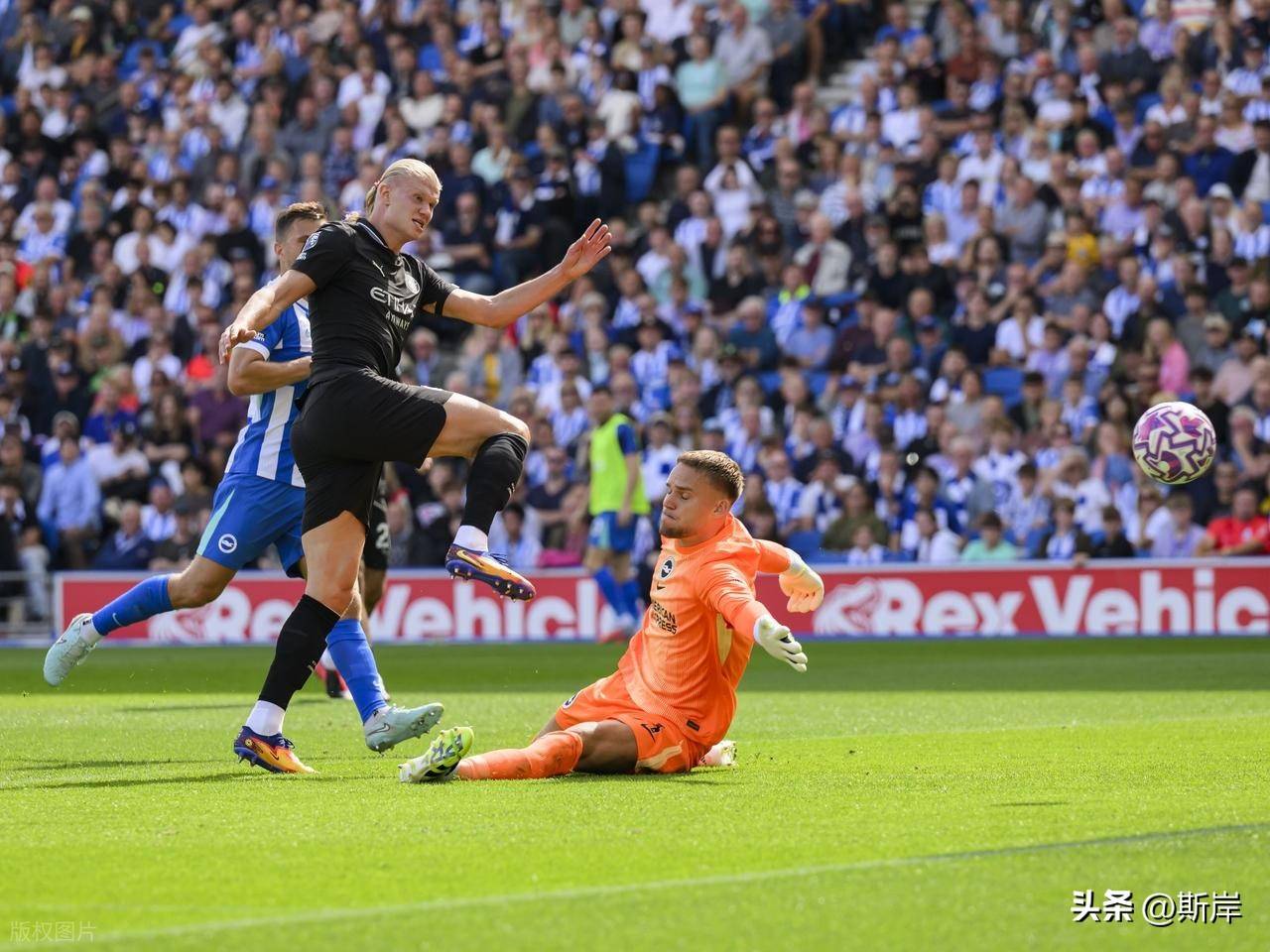 塞内加尔爆冷曼城，德容统治全场的简单介绍